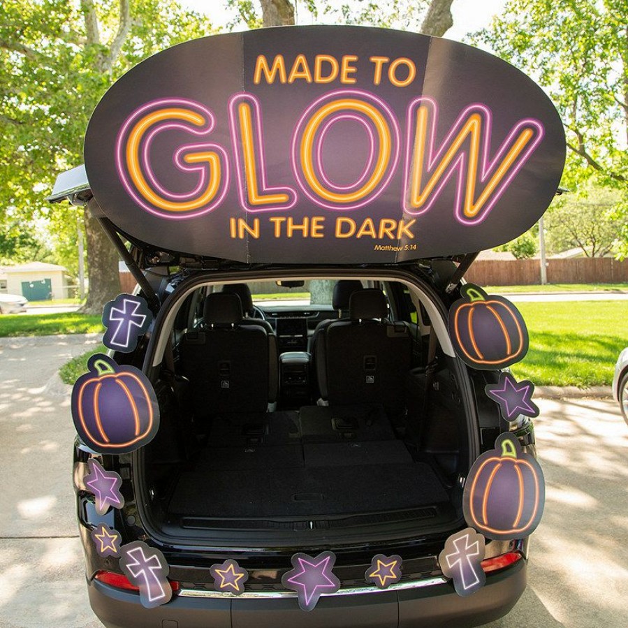 Decorating Kits * | Coupon Value Glow With God Trunk-Or-Treat Decorating Kit 13 Pc.