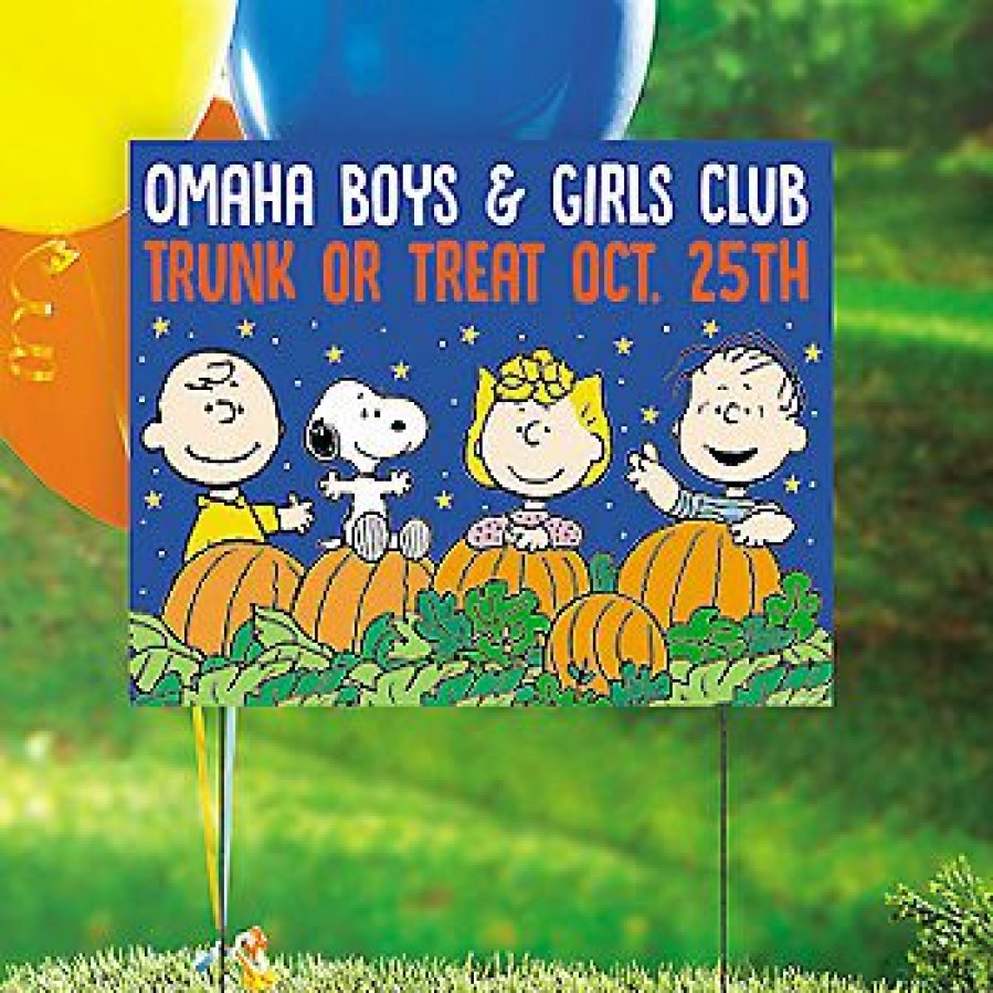 Signs * | New Personalized Peanuts Halloween Trunk-Or-Treat Yard Sign